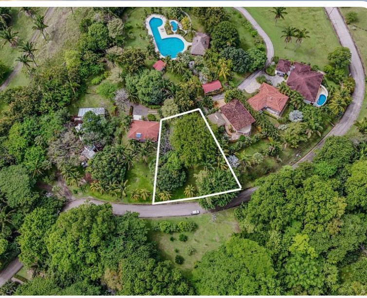 aerial view of loma verde community and lote brisa del bosque carrillo