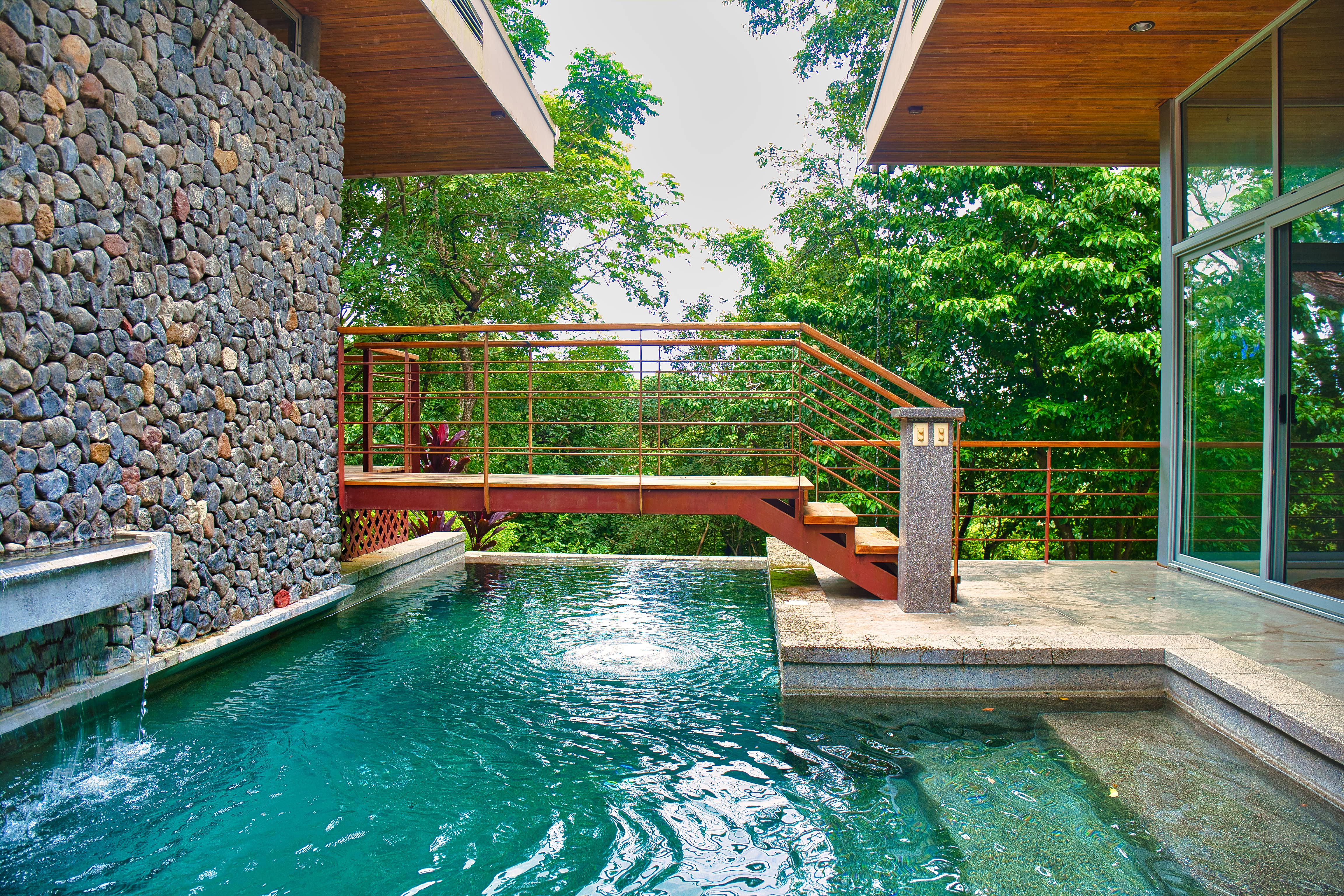 Casa con piscina infinita Manifesting Infinity Pool en Nosara, Costa Rica Casa manifestando una vivienda de lujo con piscina infinita con vistas a la selva y al oceano, Nosara, Costa Rica