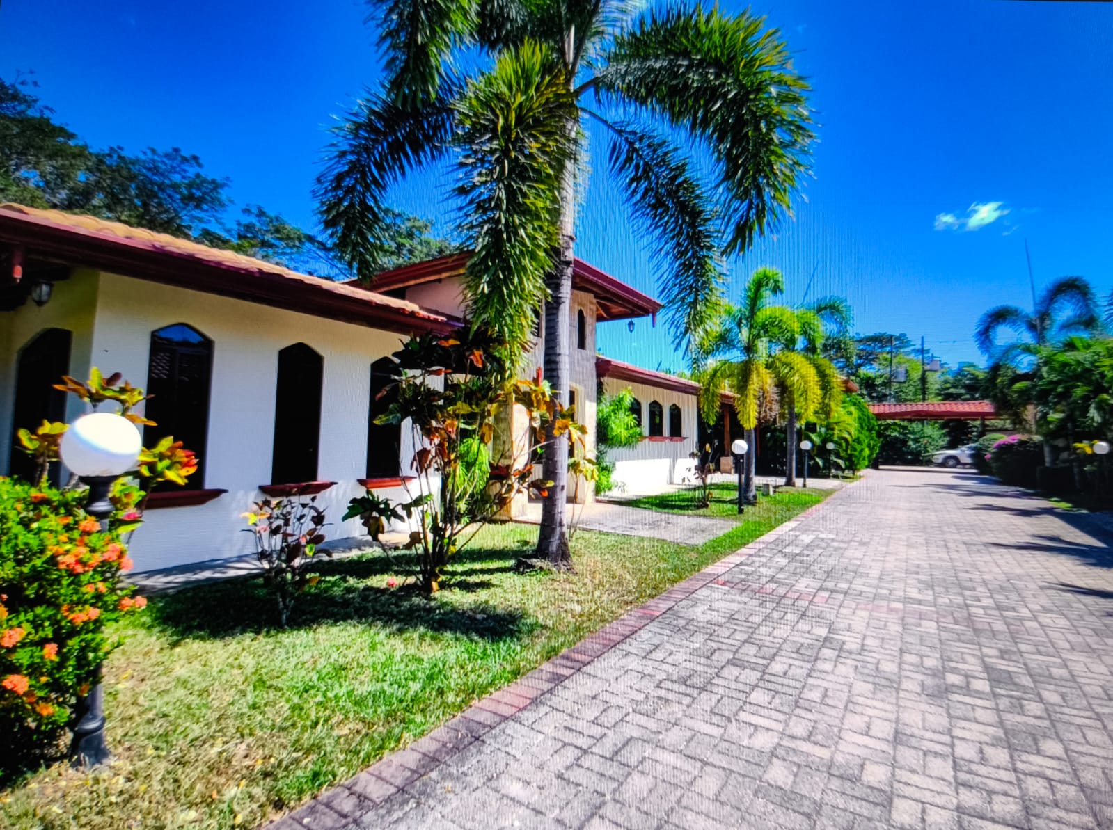 exterior view villa serenity community samara