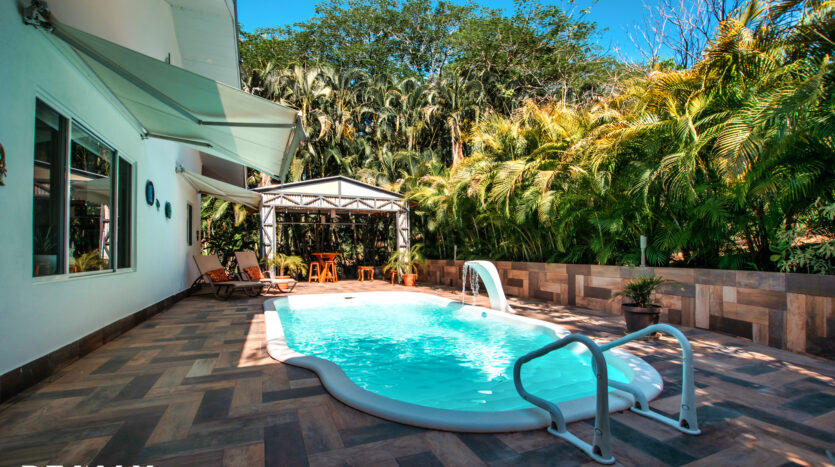 private swimming pool villa de palmas puerto carrillo costa rica